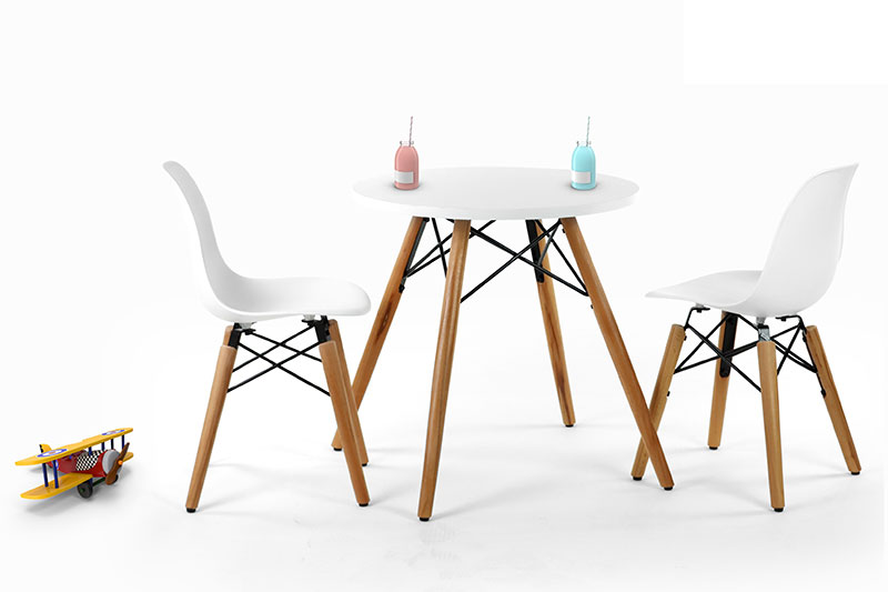 EAMES CHILD DESK